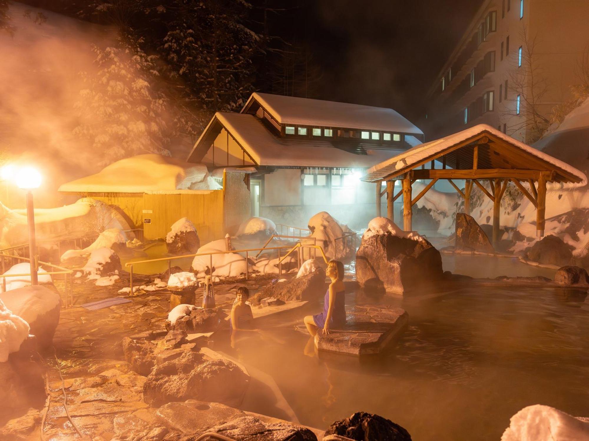 Manza Kogen Hotel Tsumagoi Exteriör bild